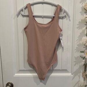🆕 NWT Abercrombie & Fitch Bodysuit - Size Small